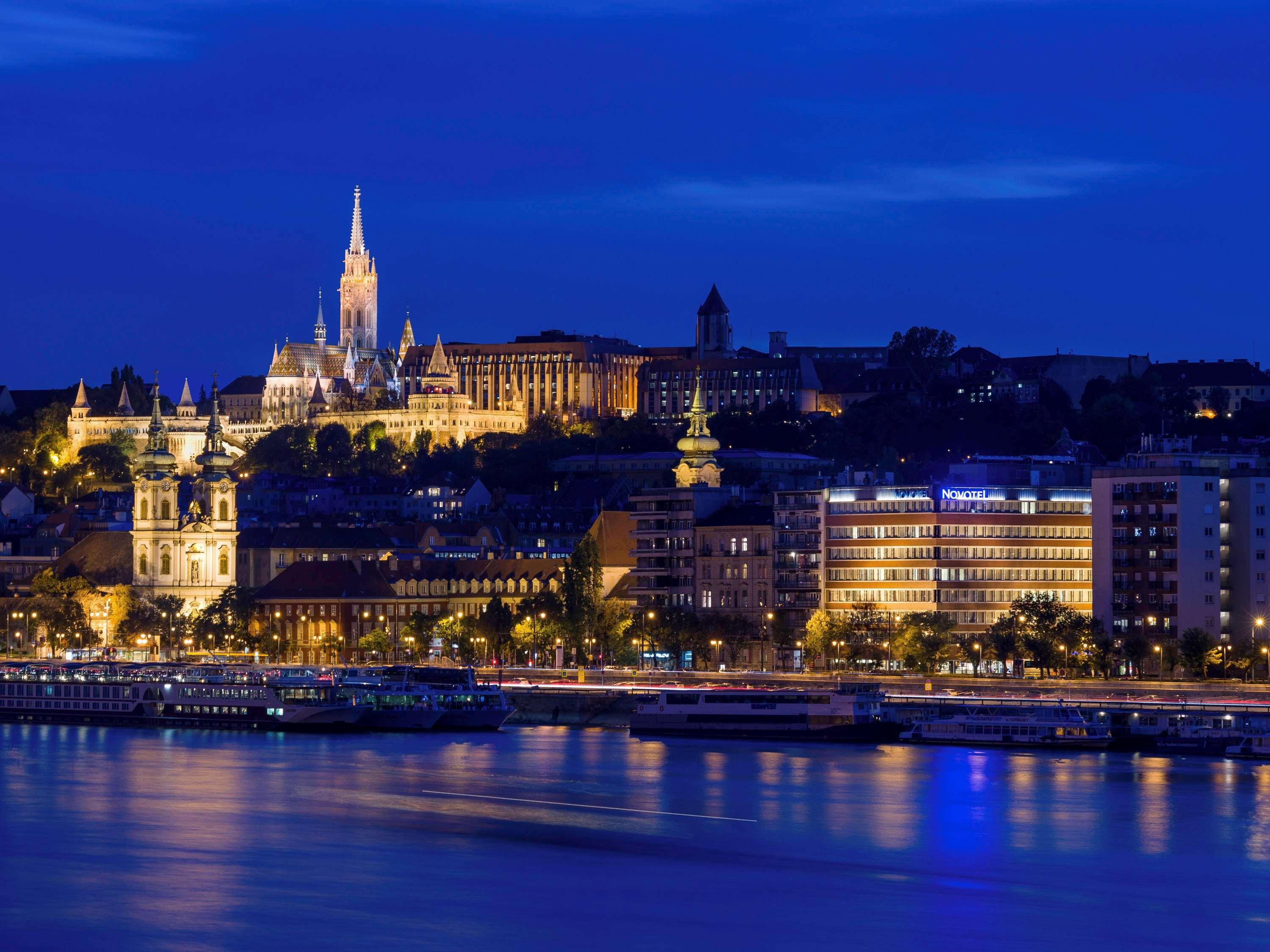 Novotel Budapest Danube Exterior photo